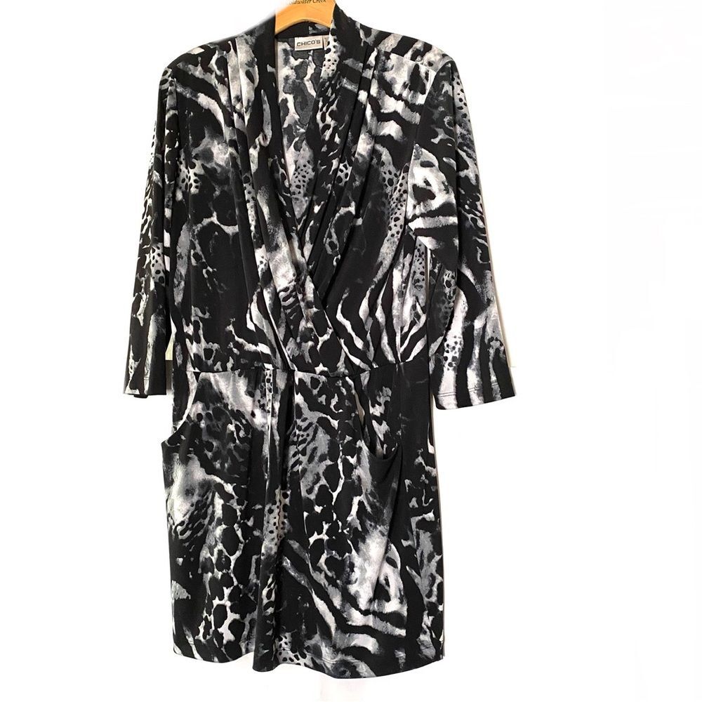 Chicos Black White Gray Dress Tunic Size 1 S 6 8 Abstract Print 3/4 Sleeves